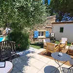 Hotel Logis La Bastide Saint Bach 3*