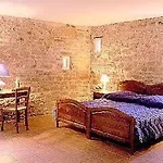 Logis La Bastide Saint Bach 3*