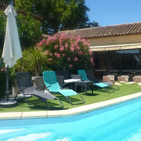Hotell Logis Restaurant La Bastide Saint Bach 3*