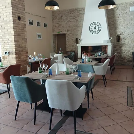 Hotell Logis Restaurant La Bastide Saint Bach