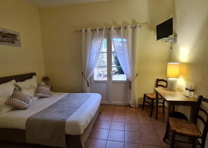 Logis La Bastide Saint Bach Hotel
