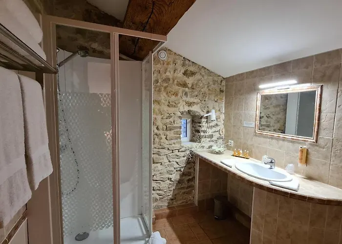 Hotel Logis La Bastide Saint Bach