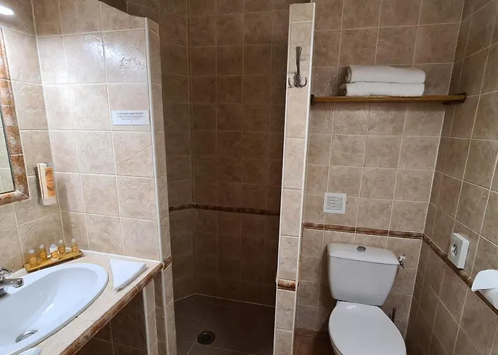 Logis La Bastide Saint Bach Hotel 3*