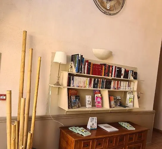 Hotel Logis La Bastide Saint Bach Suze-la-Rousse