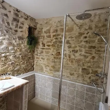 Hôtel 3 étoiles La Bastide Saint Bach 3*