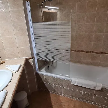 La Bastide Saint Bach 3* Suze-la-Rousse