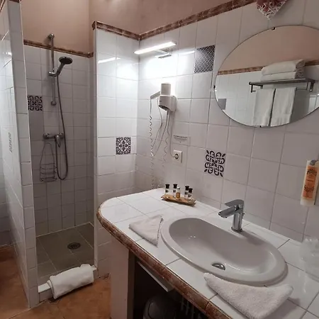 La Bastide Saint Bach 3* Suze-la-Rousse