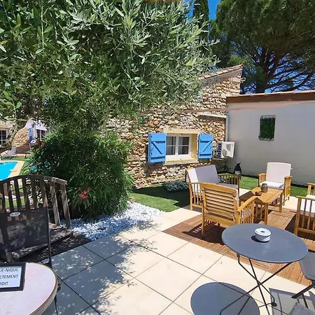 Hotel Logis La Bastide Saint Bach 3*