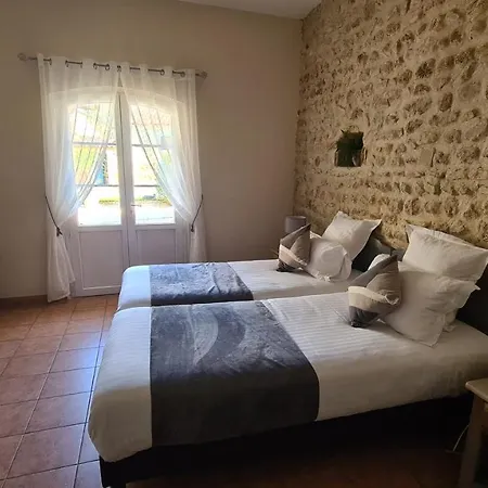 Hôtel 3 étoiles La Bastide Saint Bach Suze-la-Rousse
