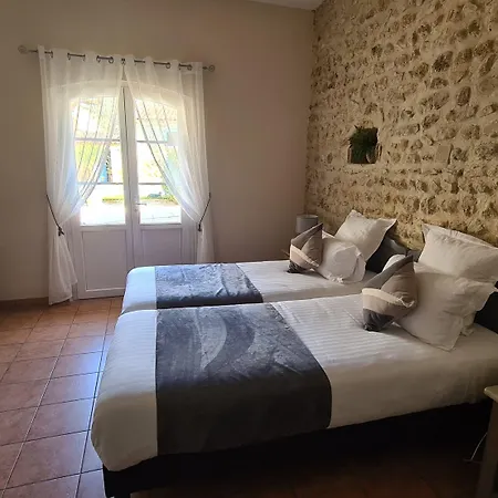 Logis La Bastide Saint Bach Hotel