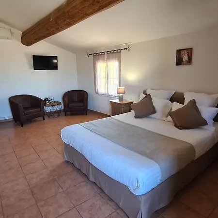 Hotel Logis La Bastide Saint Bach 3*